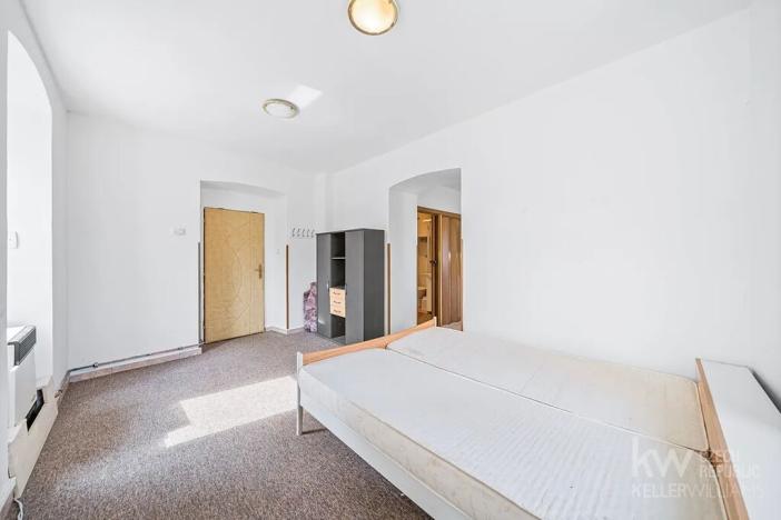 Prodej ubytování, Zálezly, 900 m2