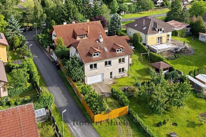 Prodej rodinného domu, Řitka, U vodojemu, 333 m2
