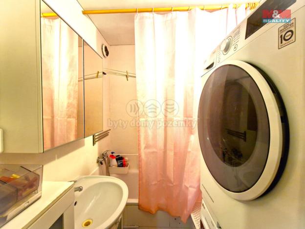 Prodej bytu 3+1, Opava - Kateřinky, Antonína Sovy, 65 m2