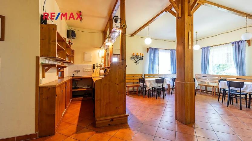 Prodej ubytování, Doksy, 611 m2