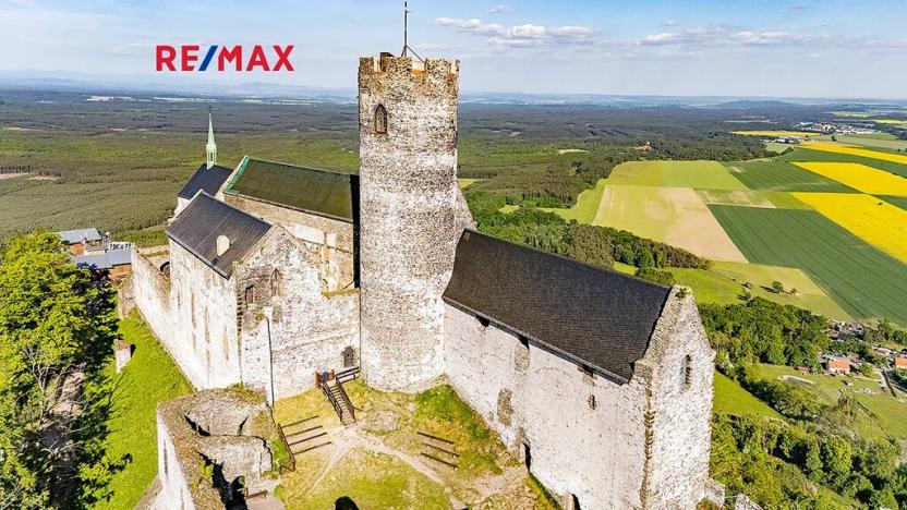 Prodej vícegeneračního domu, Doksy, 611 m2