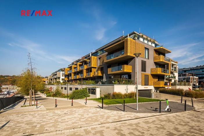Prodej bytu 1+kk, Praha - Libeň, Smrčkova, 40 m2