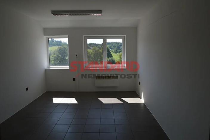 Pronájem výrobních prostor, Neurazy, 273 m2