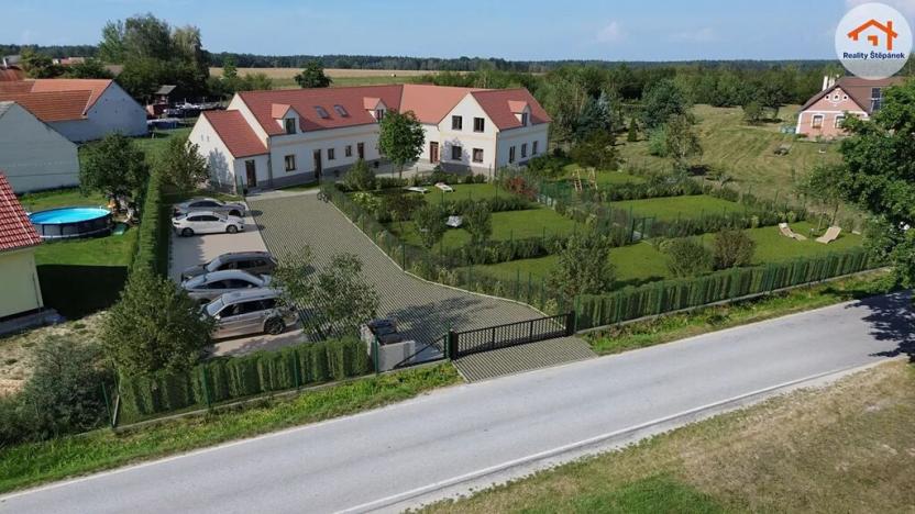 Prodej bytu 3+kk, Jílovice, 81 m2