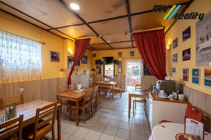 Pronájem obchodního prostoru, Lysá nad Labem, Palackého, 150 m2