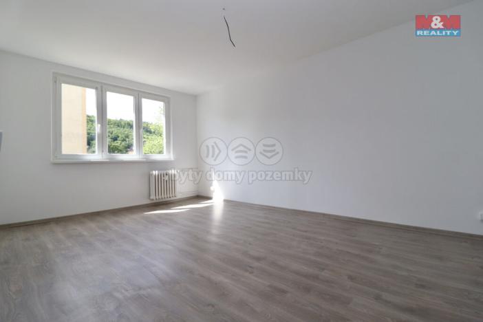 Prodej bytu 2+1, Karlovy Vary, Brigádníků, 55 m2