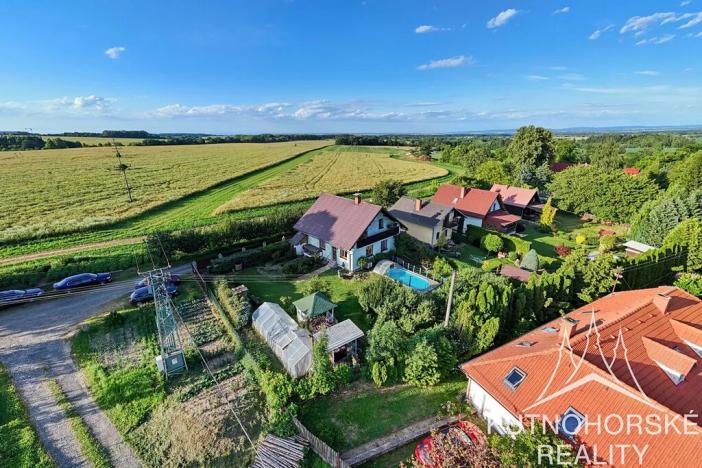 Prodej rodinného domu, Červené Janovice, 144 m2