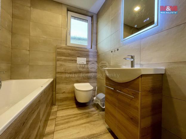 Prodej rodinného domu, Rybitví, Čapkova, 85 m2