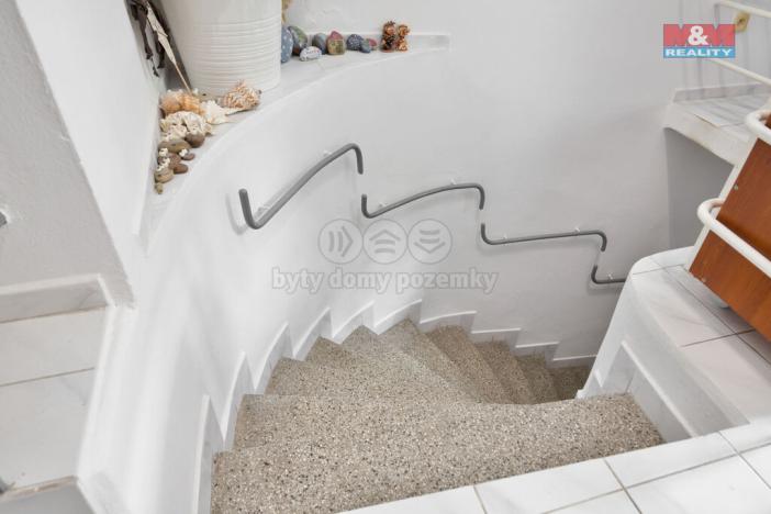 Prodej rodinného domu, Roudnice nad Labem, Rvačov, 300 m2