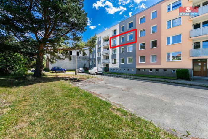 Prodej bytu 4+1, Spálené Poříčí, Zámecká, 83 m2