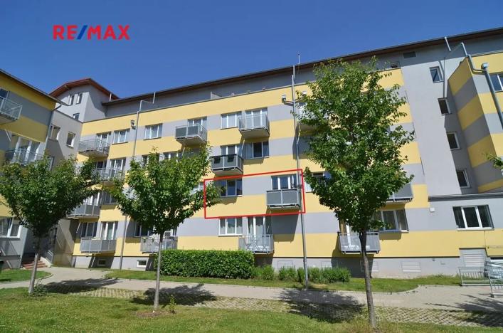 Prodej bytu 2+kk, Kladno, Jaroslava Holečka, 55 m2