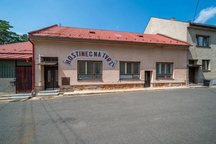 Prodej restaurace, Kroměříž, 214 m2