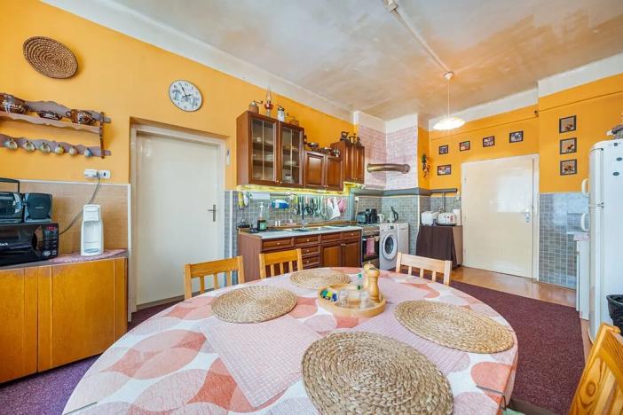 Prodej restaurace, Kroměříž, 214 m2