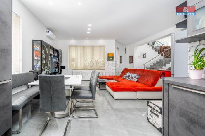 Prodej rodinného domu, Praha - Újezd nad Lesy, Velimská, 250 m2