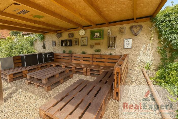 Prodej rodinného domu, Vraný, 250 m2