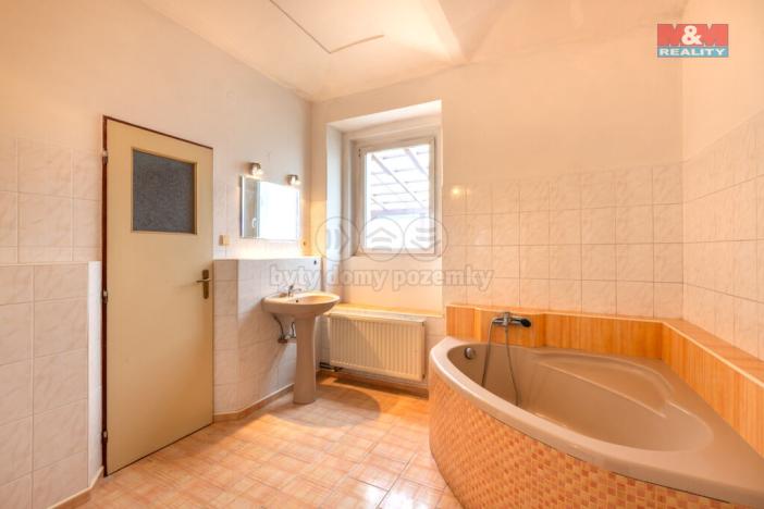 Prodej rodinného domu, Chožov, 130 m2