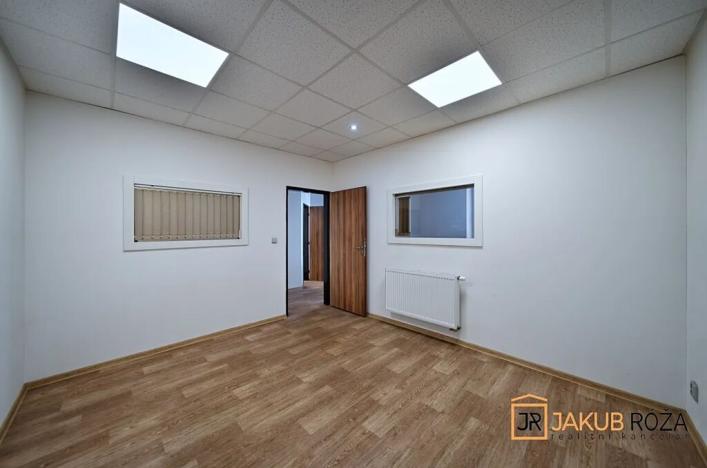 Pronájem kanceláře, Vrchlabí, Na bělidle, 159 m2