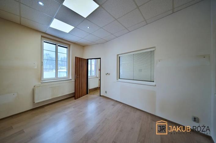 Pronájem kanceláře, Vrchlabí, Na bělidle, 159 m2