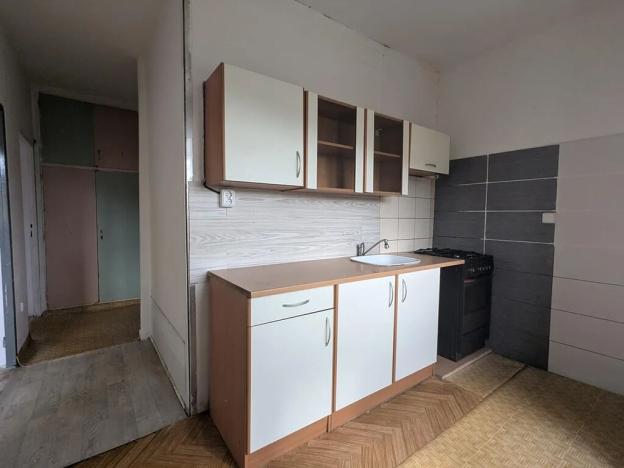 Pronájem bytu 2+1, Most, Jaroslava Vrchlického, 56 m2