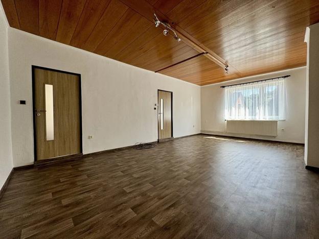 Prodej bytu 2+1, Česká Ves, Jánského, 68 m2
