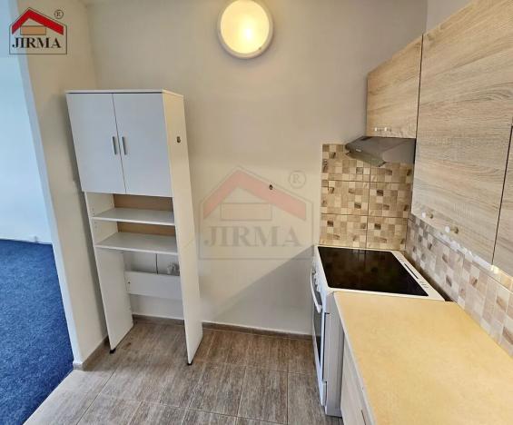 Pronájem bytu 2+kk, Kolín, Rimavské Soboty, 42 m2