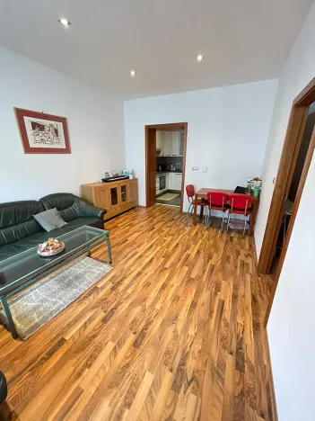 Pronájem bytu 3+1, Praha - Žižkov, Seifertova, 80 m2