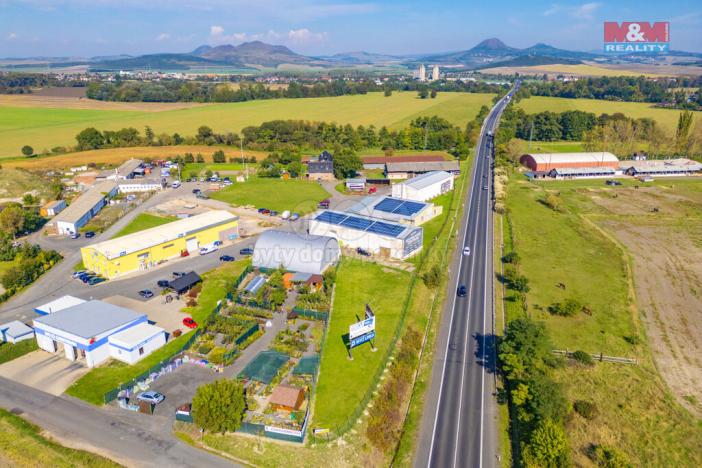 Pronájem komerčního pozemku, Louny, Mělecká, 1010 m2