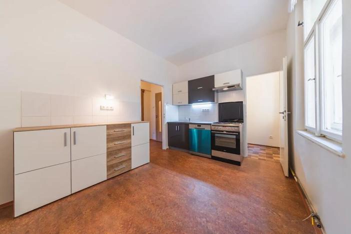 Pronájem bytu 2+1, Praha - Vršovice, Žitomírská, 67 m2