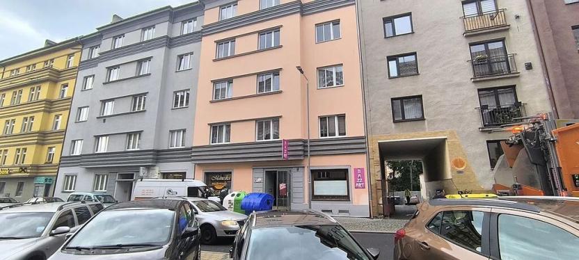 Pronájem bytu 2+kk, Cheb, Mánesova, 50 m2