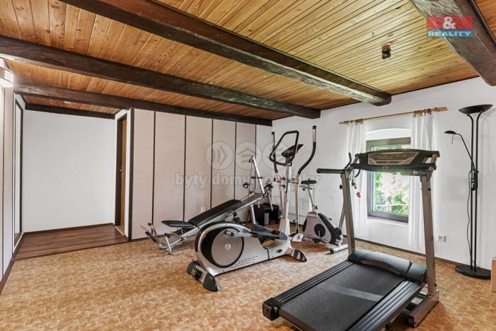 Prodej rodinného domu, Bulovka, 350 m2