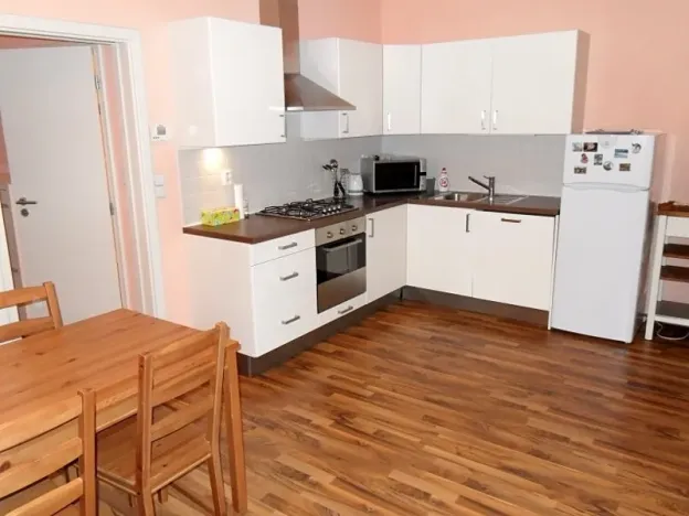 Pronájem bytu 2+kk, Praha - Žižkov, V domově, 50 m2
