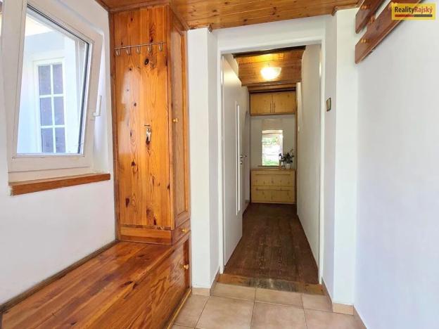 Prodej bytu 3+1, Dobříš, Mírové náměstí, 59 m2