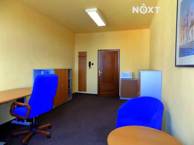 Pronájem kanceláře, Česká Lípa, náměstí T. G. Masaryka, 87 m2