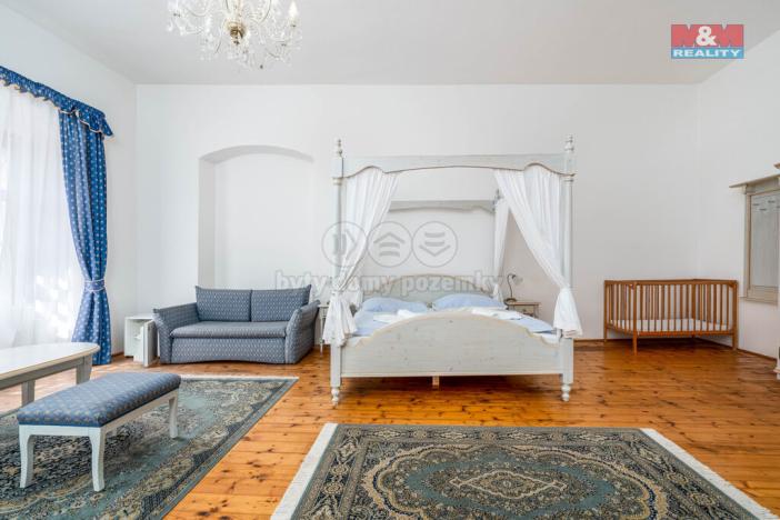 Prodej ubytování, Rožmberk nad Vltavou, 1860 m2