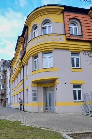 Pronájem kanceláře, Poděbrady, Hakenova, 10 m2