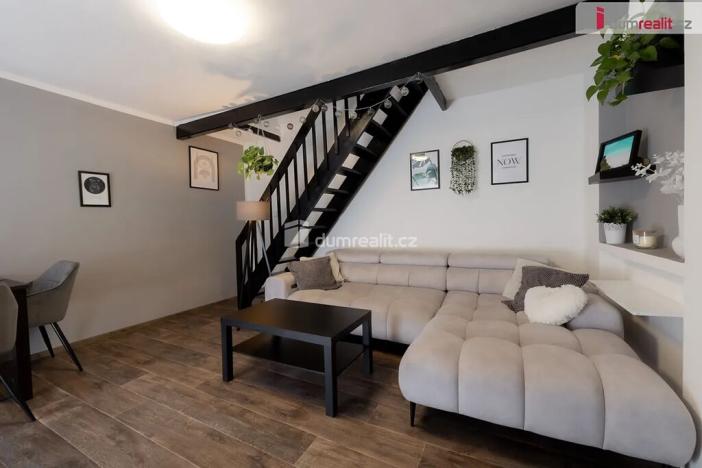 Prodej rodinného domu, Praha - Nebušice, U Gabrielky, 280 m2