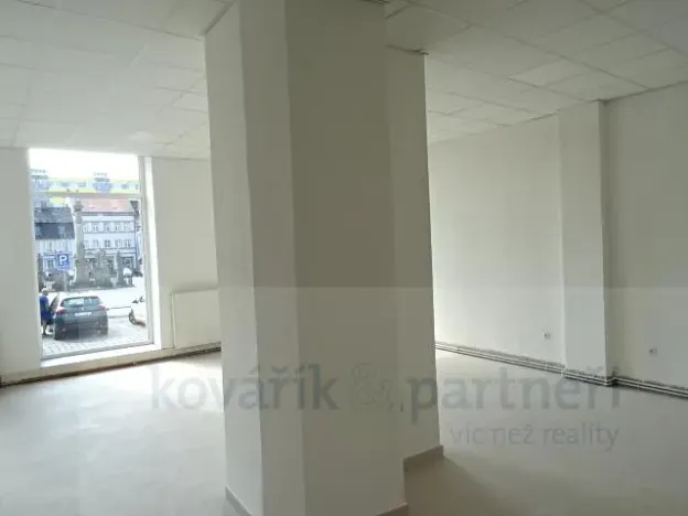 Prodej komerční nemovitosti, Rumburk, Náměstí Lužické, 568 m2