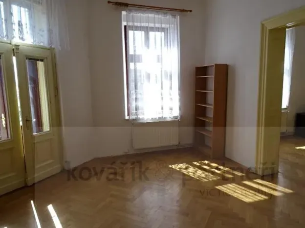 Prodej komerční nemovitosti, Rumburk, Náměstí Lužické, 568 m2