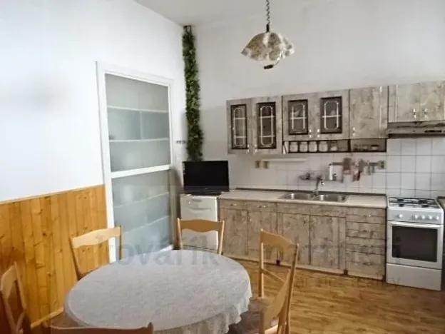 Prodej komerční nemovitosti, Rumburk, Náměstí Lužické, 568 m2