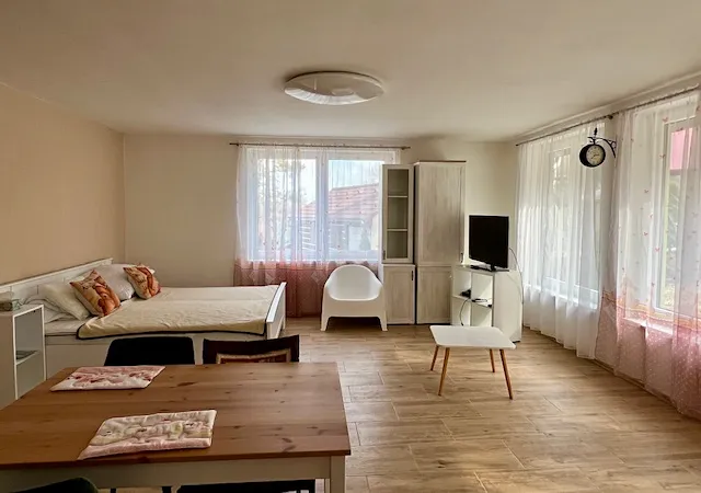 Pronájem chaty, Mšecké Žehrovice, 51 m2