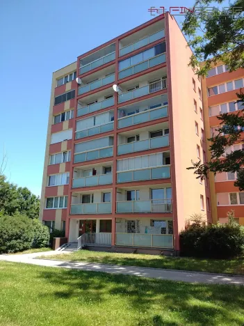 Pronájem bytu 2+kk, Kladno, Štechova, 44 m2