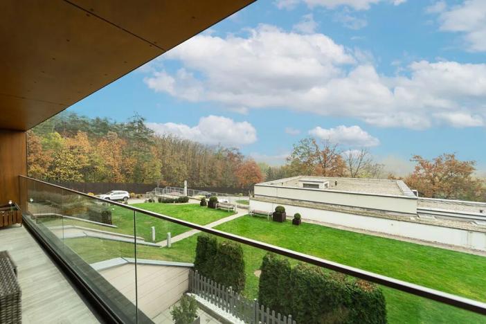 Prodej bytu 3+kk, Praha, Mezitraťová, 65 m2