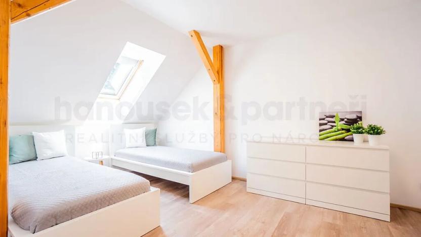 Prodej bytu 4+kk, Vrchlabí, Horská, 91 m2