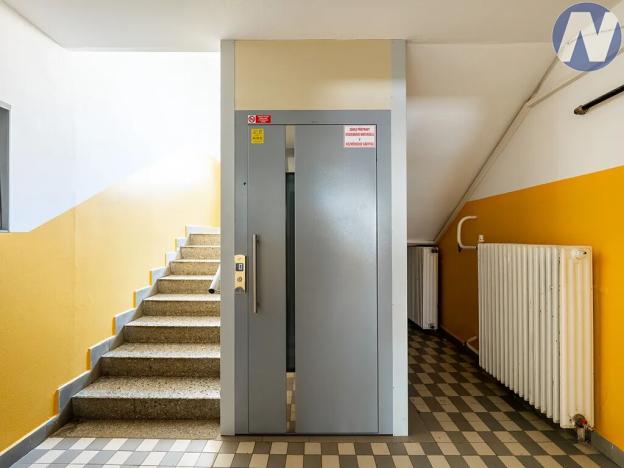 Prodej bytu 3+1, Volary, Sídl. Míru, 66 m2