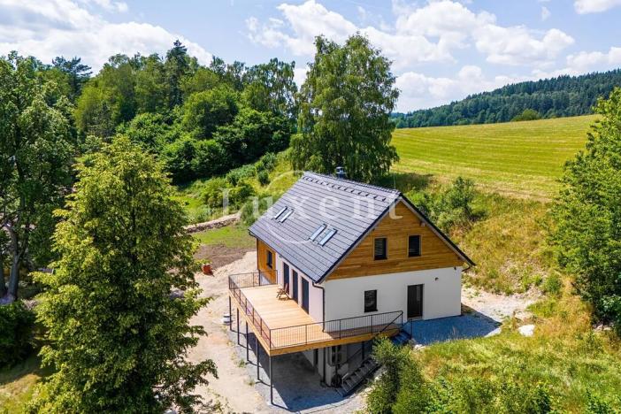 Prodej rodinného domu, Malšín, 320 m2