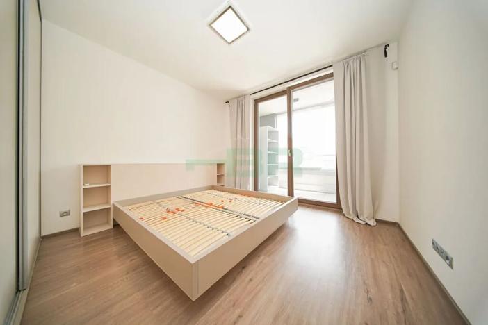 Pronájem bytu 2+kk, Praha - Vysočany, Sokolovská, 48 m2