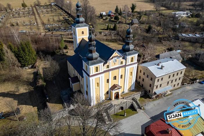 Prodej rodinného domu, Zlaté Hory, nám. Svobody, 300 m2