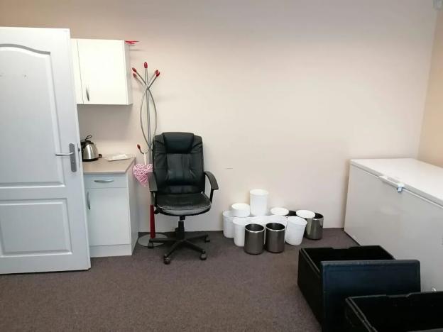 Prodej kanceláře, Bílina, Náměstí, 700 m2