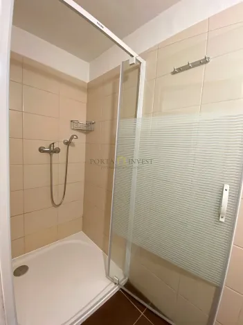 Prodej rodinného domu, Česká Metuje, 221 m2