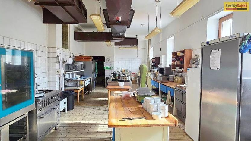 Prodej restaurace, Příbram, Jiráskovy sady, 762 m2